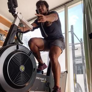 Meet your Posher, Juan josé